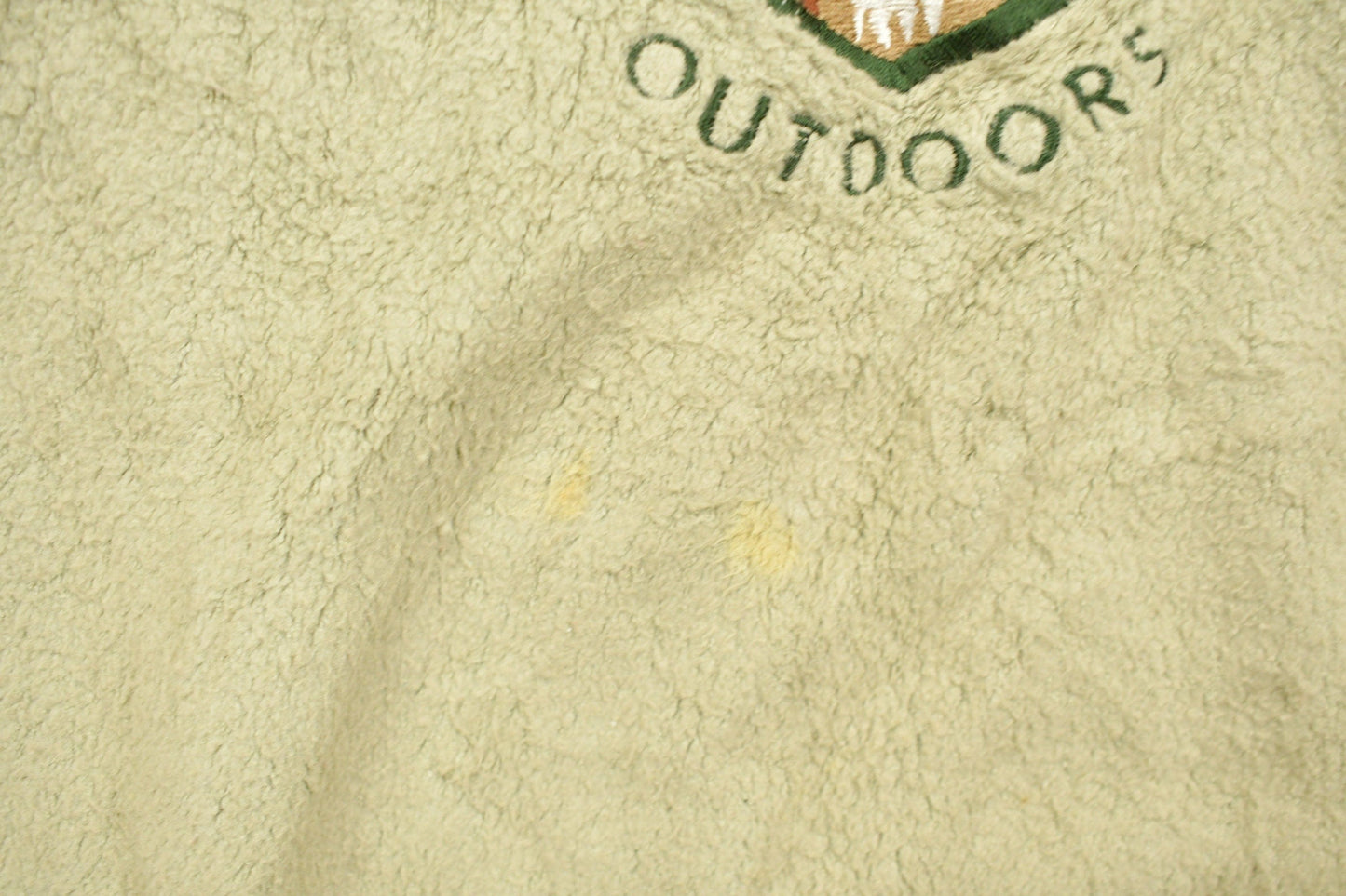 Vintage 1990s American Outdoors Deer Theme Crewneck Men's 3XL from propervintagecanada