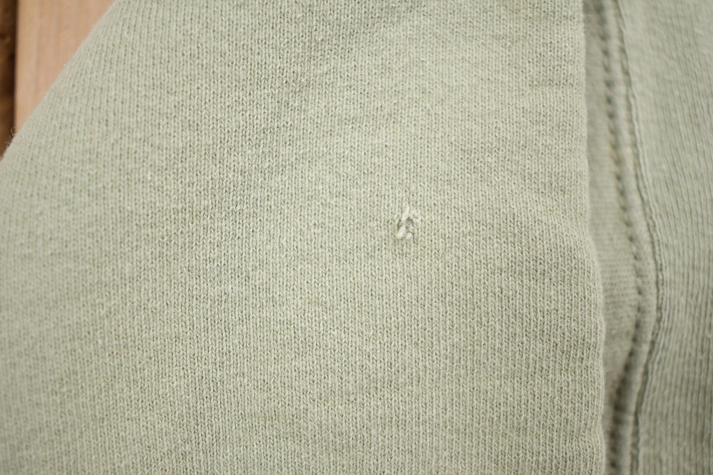 Vintage 1990s American Outdoors Eagle Crewneck Men's Medium from propervintagecanada