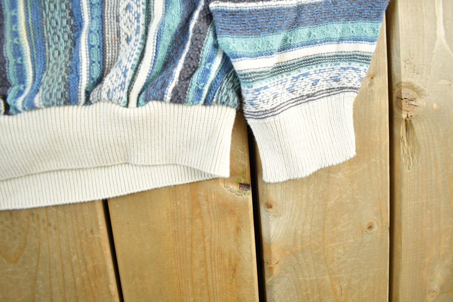 Vintage 1990s American Priority 3D Knit Sweater Mens Large Men's Medium from propervintagecanada