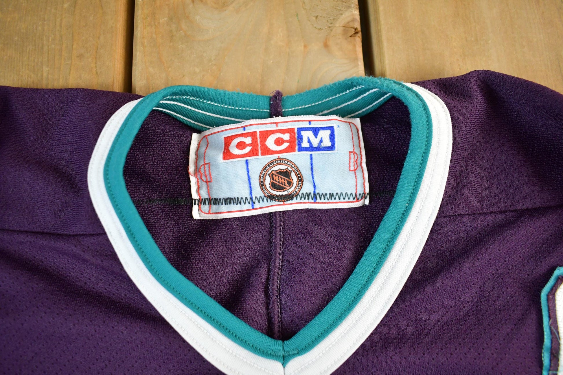 Vintage 1990s Anaheim Ducks NHL CCM Hockey Jersey Men's L from propervintagecanada