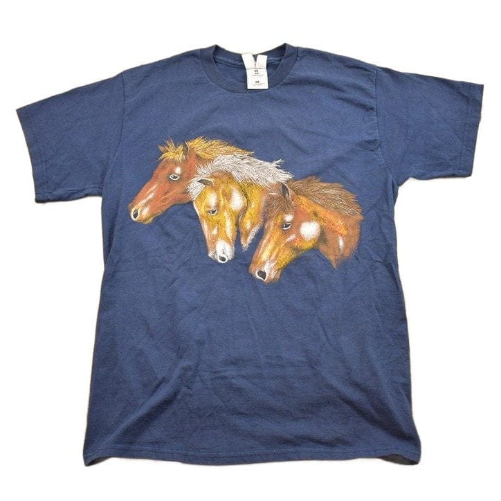 Vintage 1990s Animal Graphic T-Shirt Men's Medium from propervintagecanada