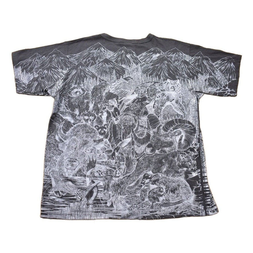 Vintage 1990s Animals All Over Print Graphic T-Shirt Men's Large from propervintagecanada