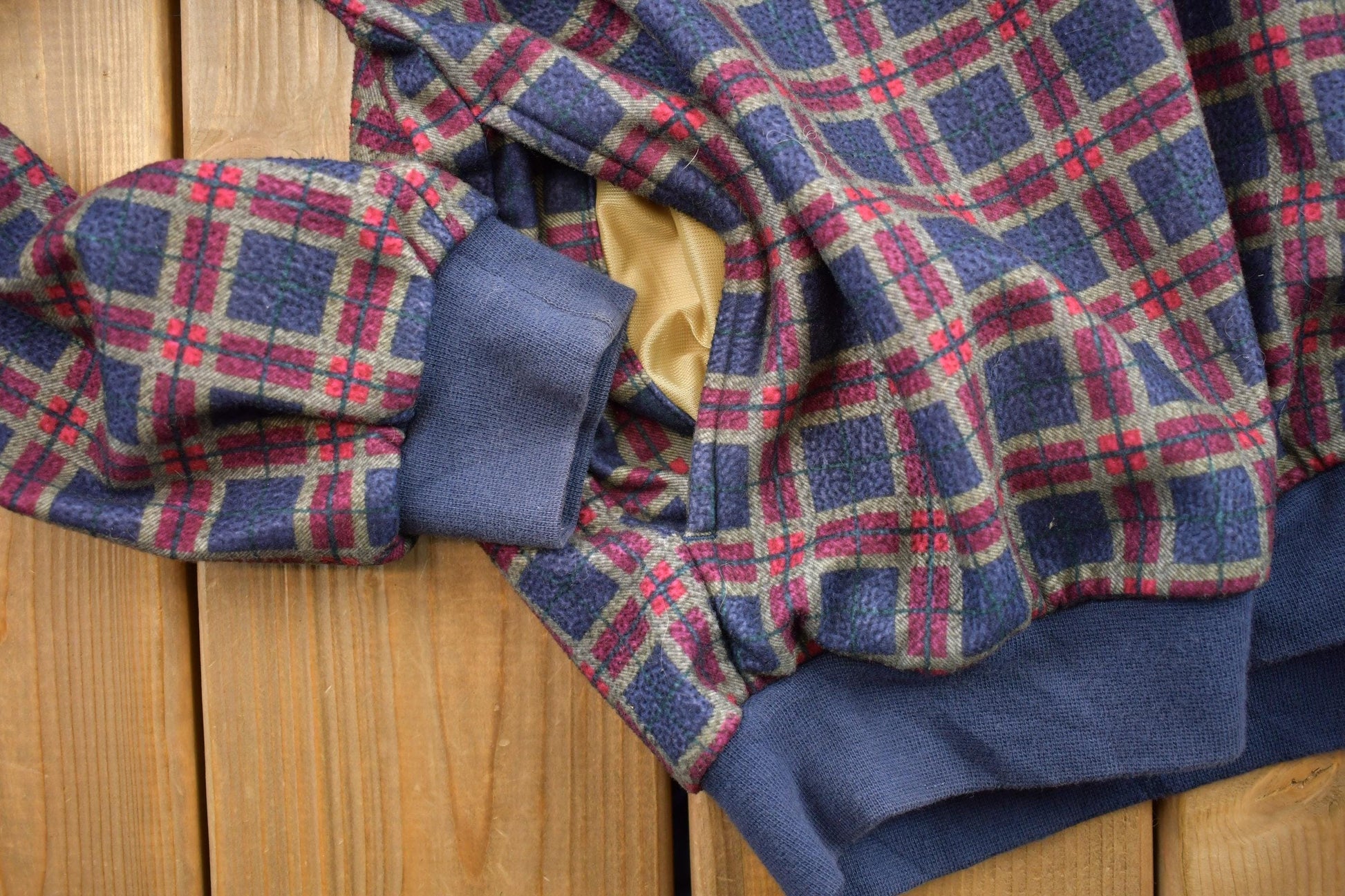 Vintage 1990s ANTIGUA V-Neck Fleece Sweater Men's Large from propervintagecanada