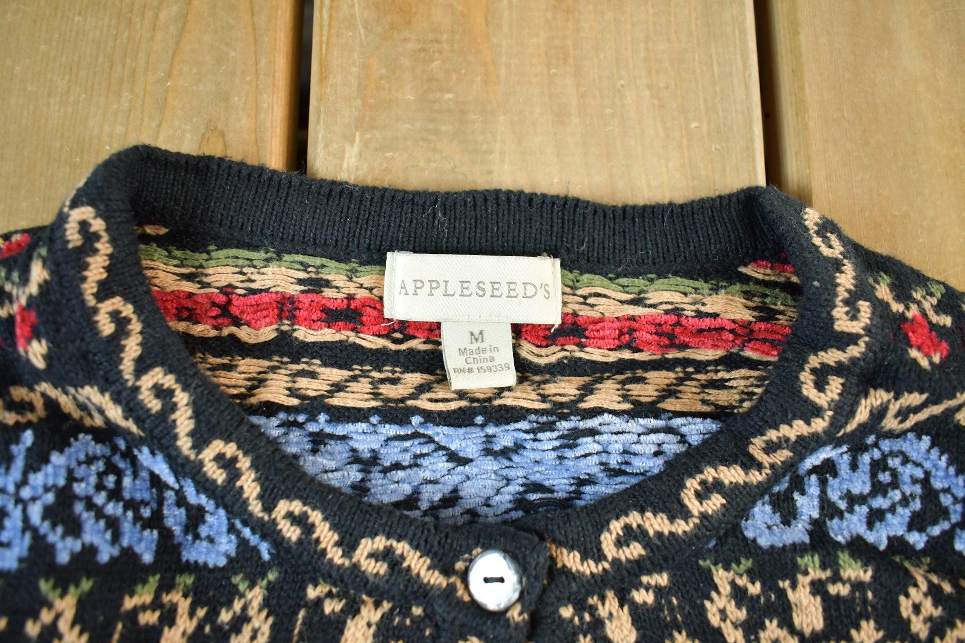 Vintage 1990s Appleseeds Floral Knit Cardigan Sweater Women's Medium from propervintagecanada