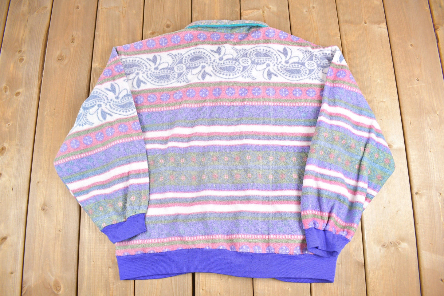 Vintage 1990s Apres Sport Paisley Patterned Fleece Zip Up Sweater Men's Medium from propervintagecanada