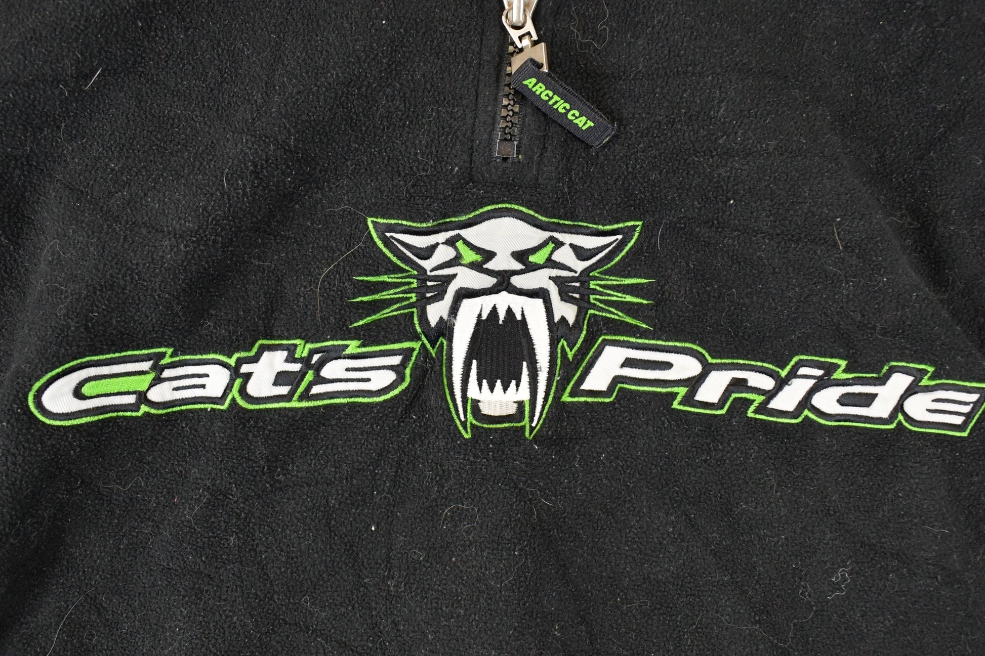 Vintage 1990s Arcticwear Quarter Zip Fleece Outdoorsman Sweater Mens L from propervintagecanada
