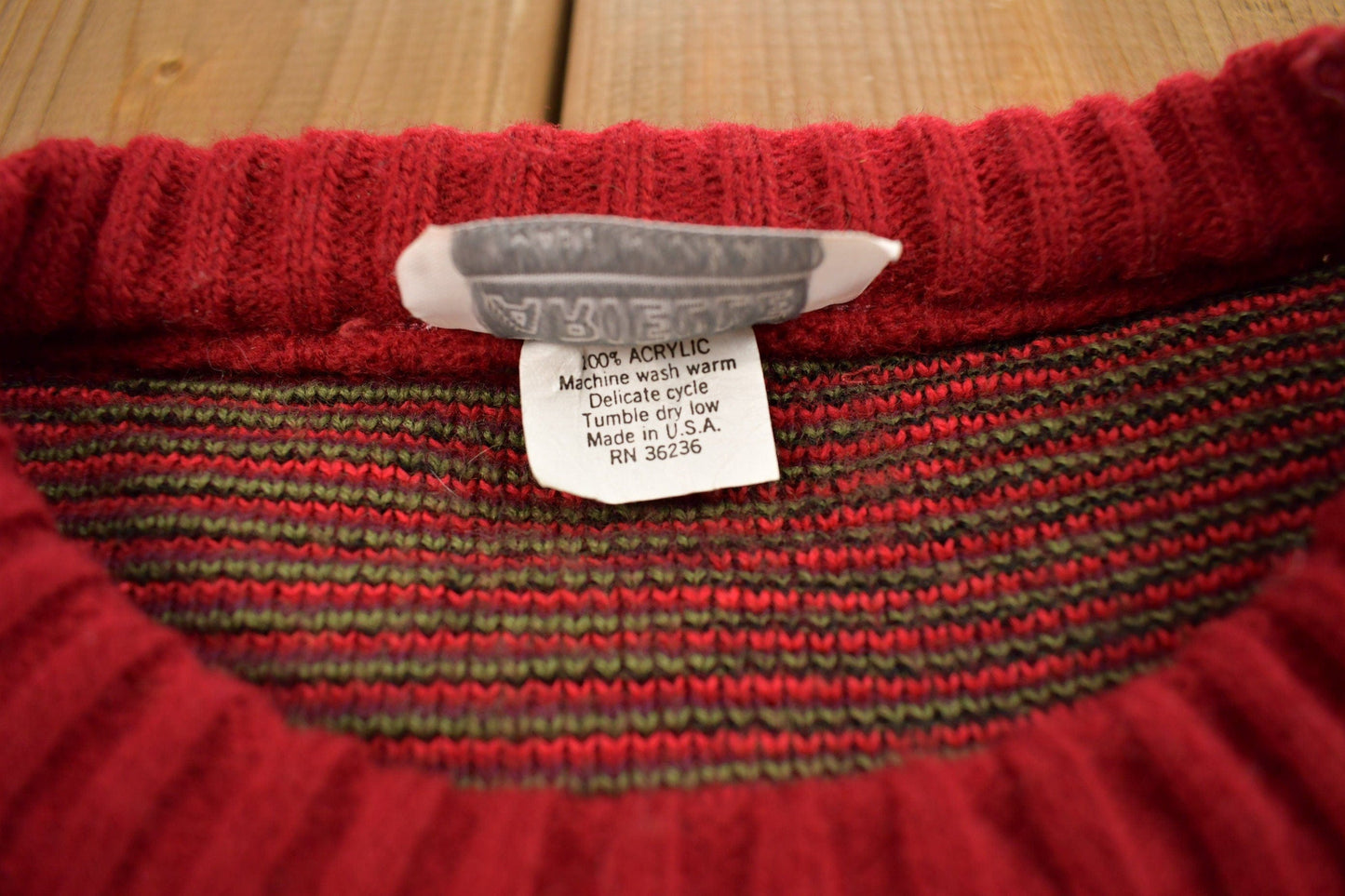 Vintage 1990s Arielle Abstract Rose Theme Knitted Crewneck Sweater Men's Medium from propervintagecanada