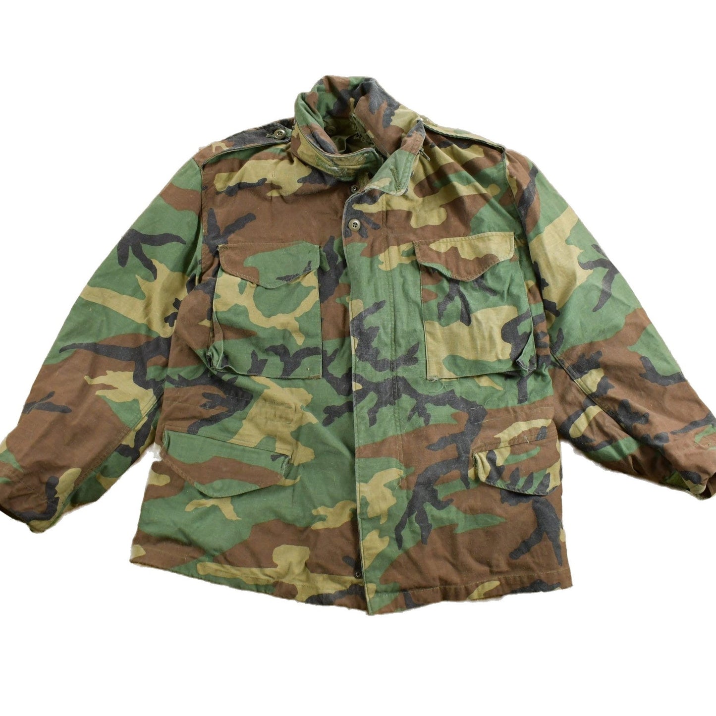 Vintage 1990s Army Woodland Camo Military Field Jacket Men's Large from propervintagecanada