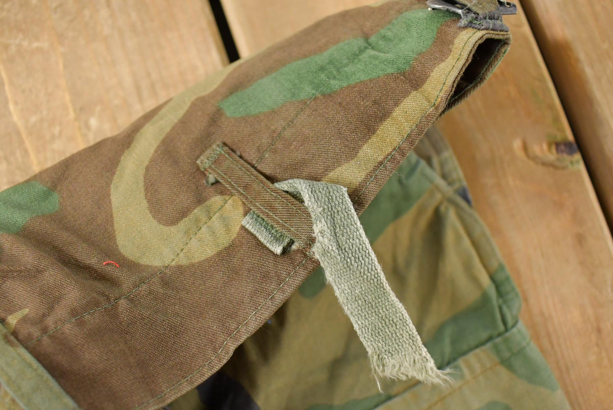 Vintage 1990s Army Woodland Camouflage Cargo Pants Men's Small from propervintagecanada