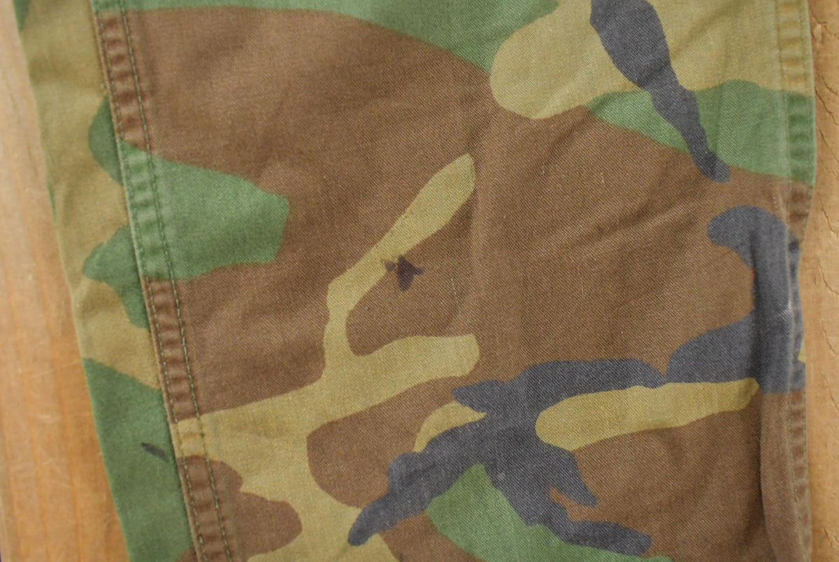 Vintage 1990s Army Woodland Camouflage Cargo Pants Men's Small from propervintagecanada