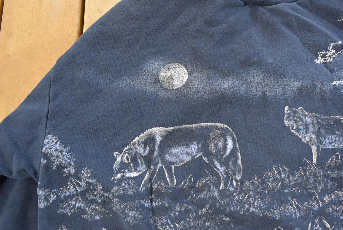 Vintage 1990s Art Unlimited Wolf Henley Sweatshirt Men's XL from propervintagecanada