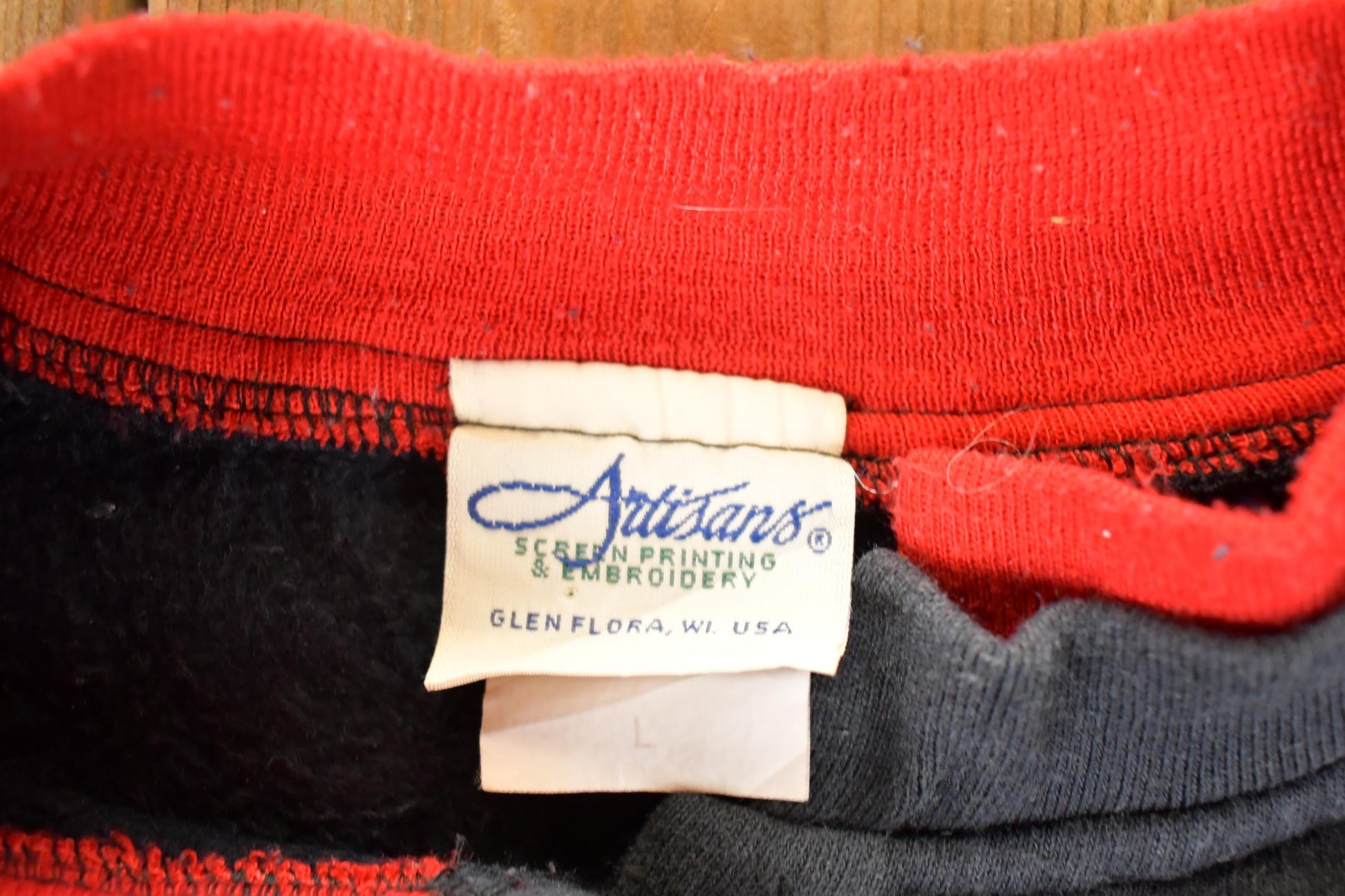 Vintage 1990s Artisans Winter Cardinal AOP Double Collar Button Up Crewneck Sweatshirt Women's L from propervintagecanada