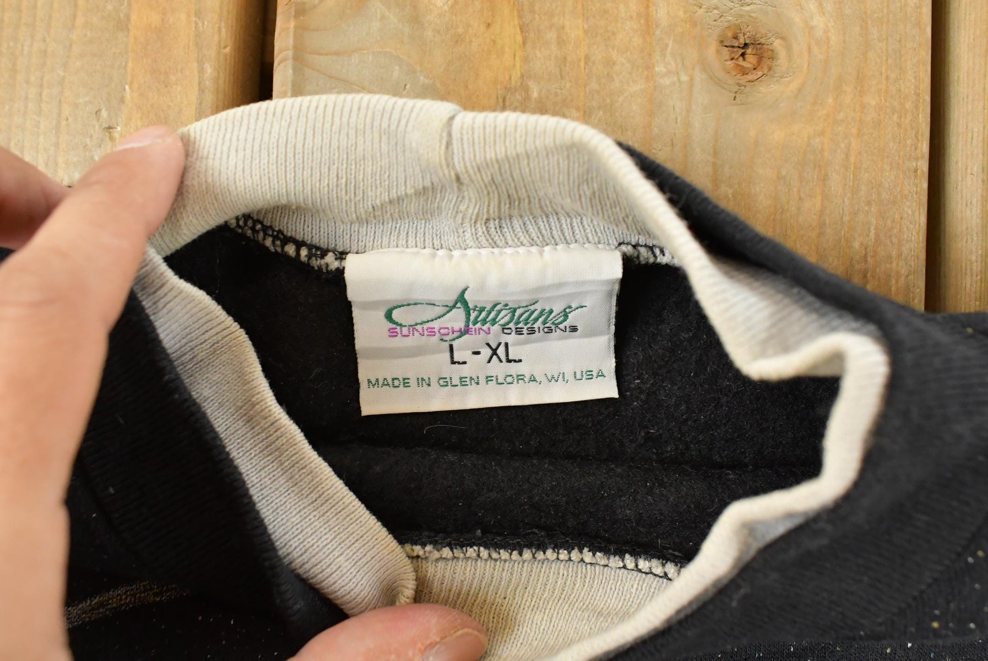 Vintage 1990s Artisans Wolf Graphic Henley Crewneck Sweatshirt Mens Large from propervintagecanada