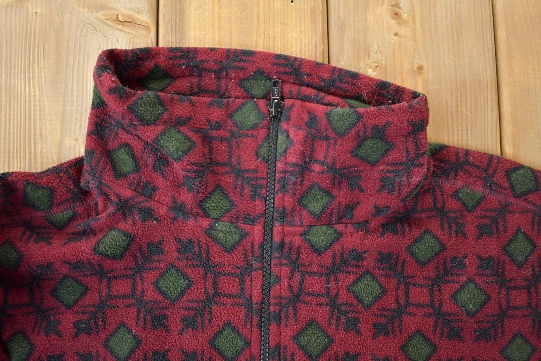 Vintage 1990s Athletic Works Fleece Full Zip Sweater / Outdoorsman / 90s Sweater / Streetwear / Hiking / Fleece Zip up from propervintagecanada