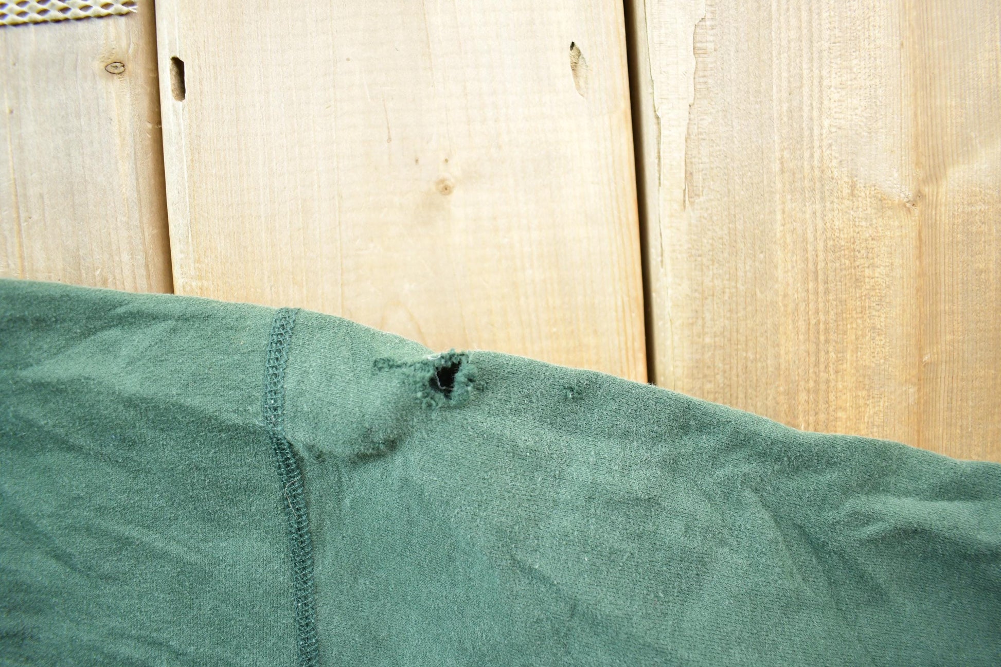 Vintage 1990s Aureus Sawmill Creek Embroidered Crewneck Sweatshirt Men's XL from propervintagecanada