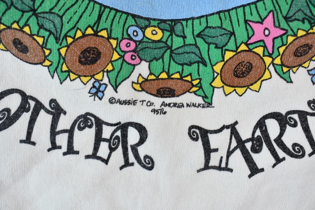 Vintage 1990s Aussie T Company Walk Softly on Mother Earth Single Stitch Graphic T-Shirt Men's Large from propervintagecanada
