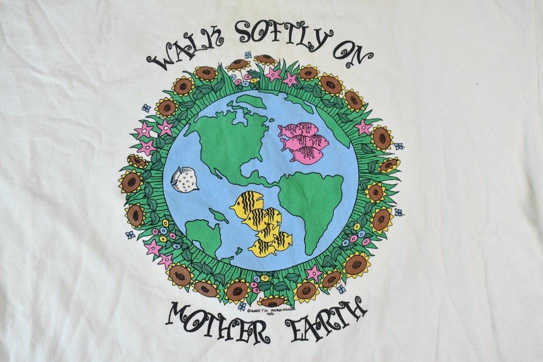 Vintage 1990s Aussie T Company Walk Softly on Mother Earth Single Stitch Graphic T-Shirt Men's Large from propervintagecanada