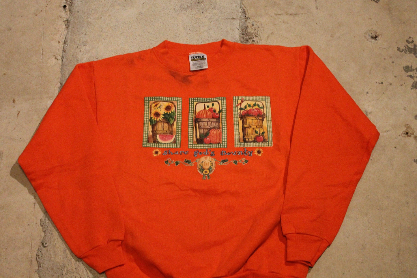 Vintage 1990s Autumn Fall Graphic Crewneck Men's Small from propervintagecanada