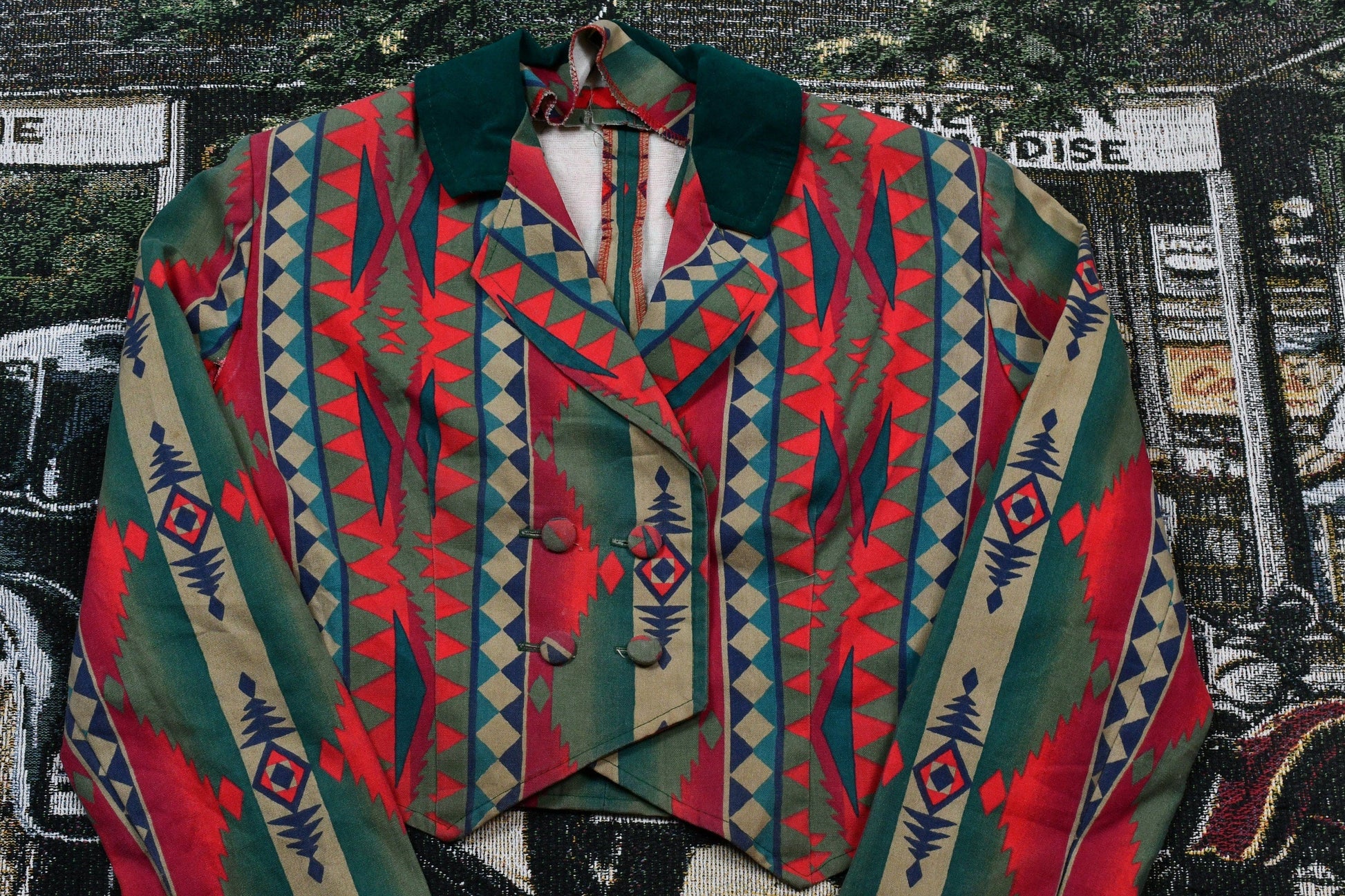 Vintage 1990s Aztec Pattern Cropped Blazer Jacket Men's Medium from propervintagecanada