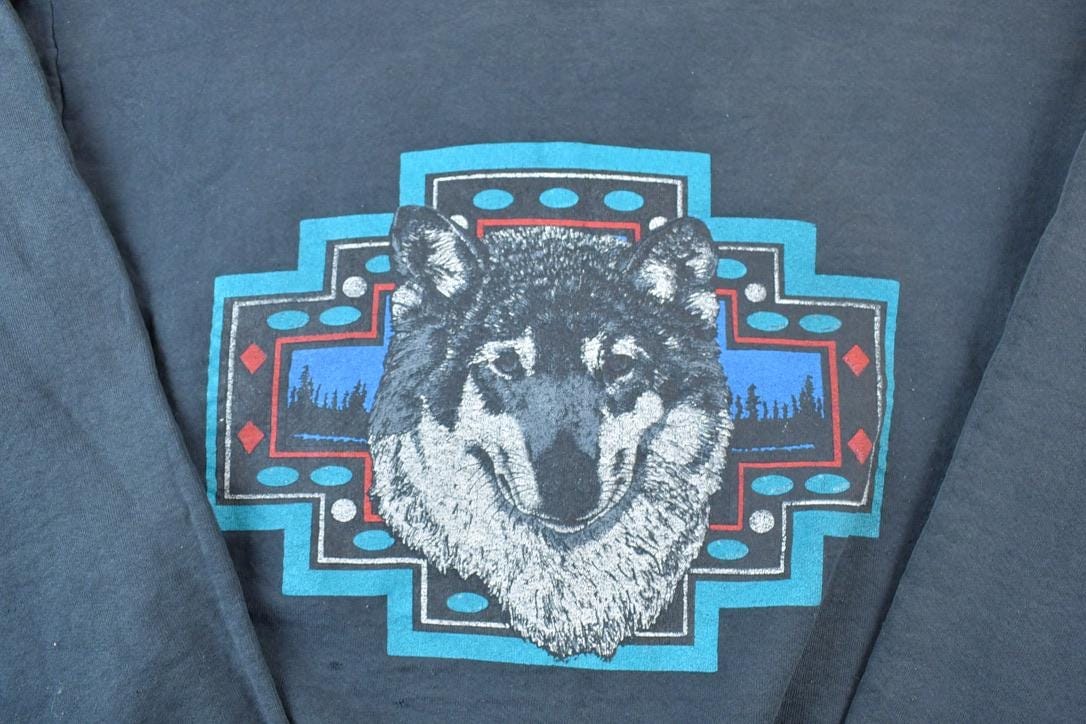 Vintage 1990s Aztec Wolf Outdoorsman Crewneck Sweatshirt Men's Large from propervintagecanada