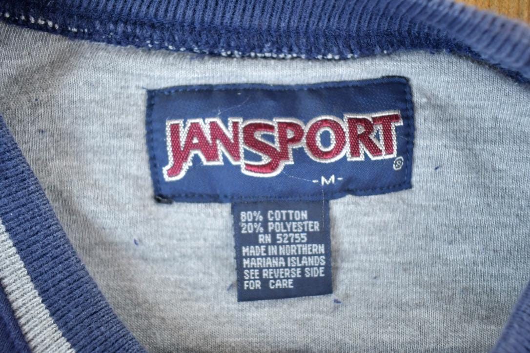 Vintage 1990s Back Country Classics Embroidered Wolf Crewneck Sweatshirt Mens M from propervintagecanada