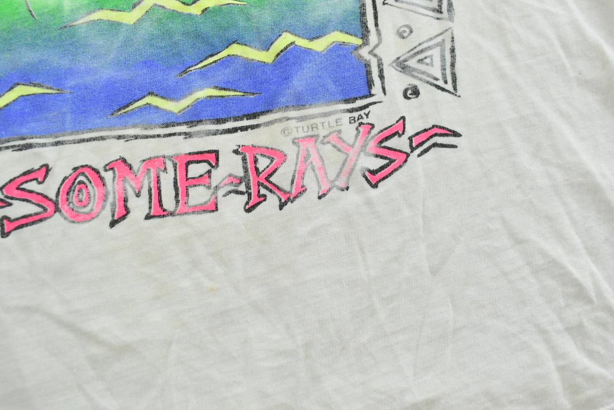Vintage 1990s Baha Catch Some Rays T-Shirt Mens XL from propervintagecanada
