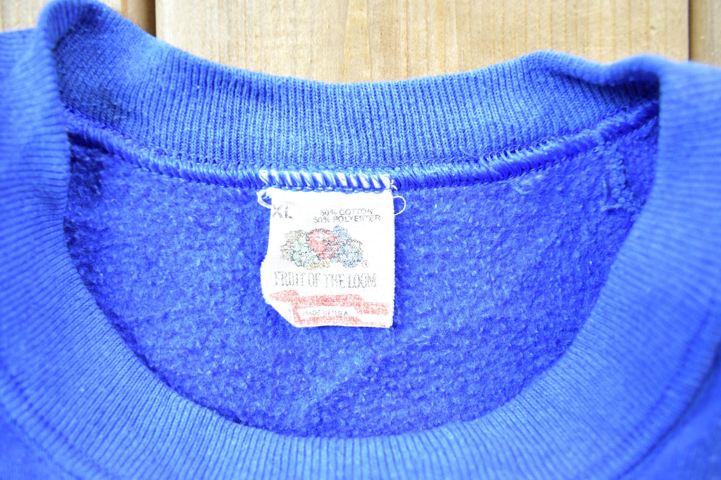 Vintage 1990s Bald Eagle Nature C.F.S Holberg B.C Canada CrewneckMen's Medium from propervintagecanada