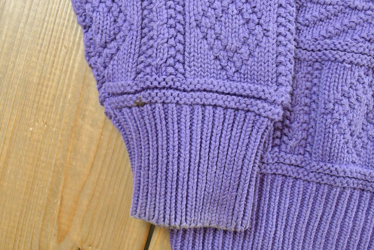 Vintage 1990s Banana Republic Cotton Textured Knit Sweater Men's S from propervintagecanada