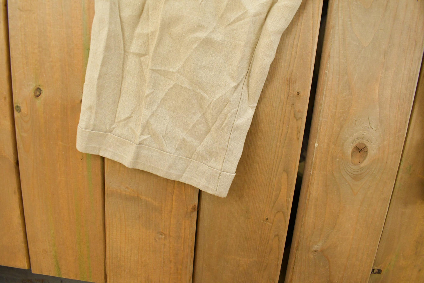 Vintage 1990s Banana Republic Linen Pleated Trousers Men's 36 x 30 / 90s Pants / Streetwear Fashion / Slacks from propervintagecanada