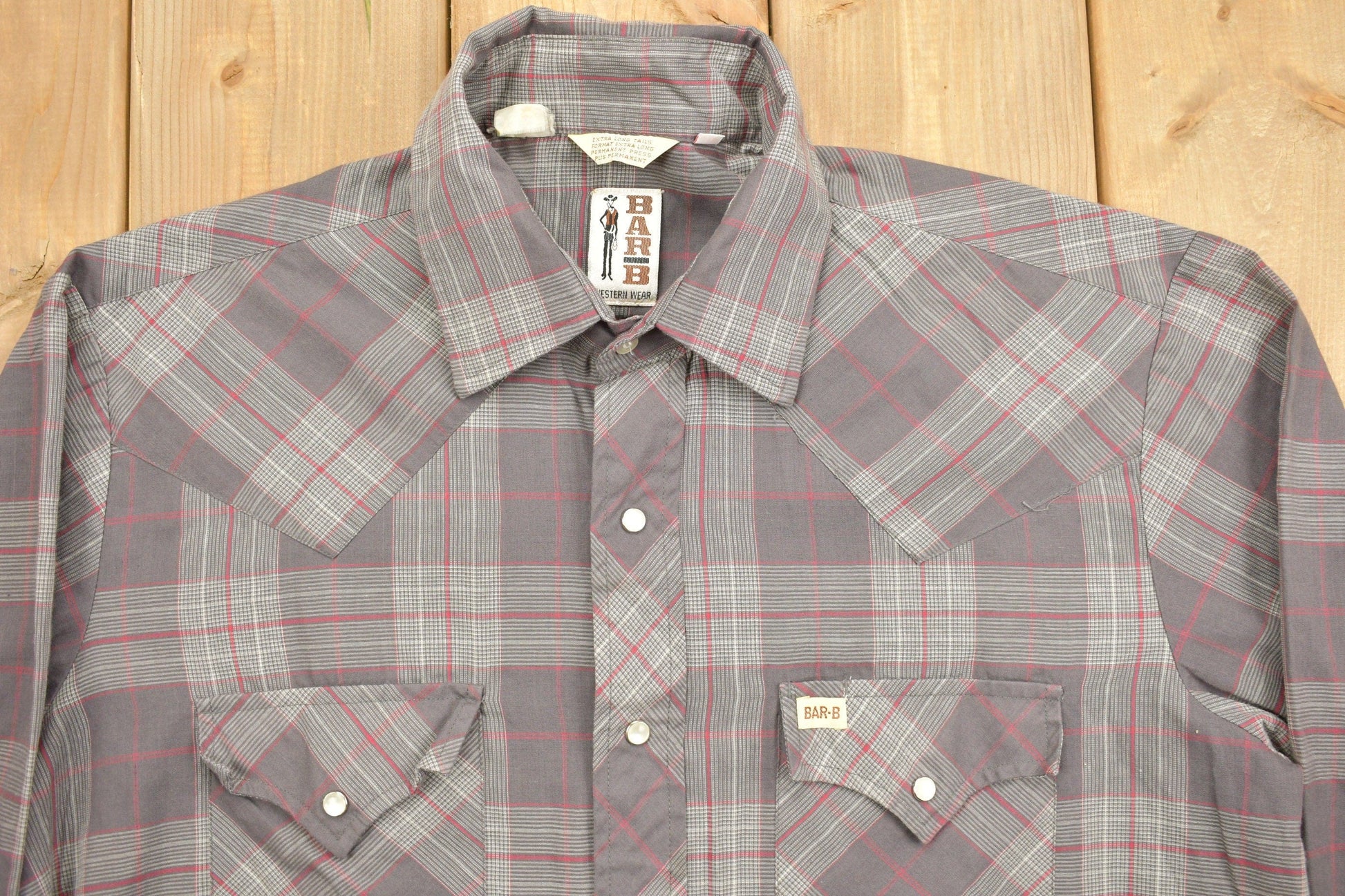 Vintage 1990s Bar B Western Wear Plaid Flannel Button Up Shirt Men's Large from propervintagecanada