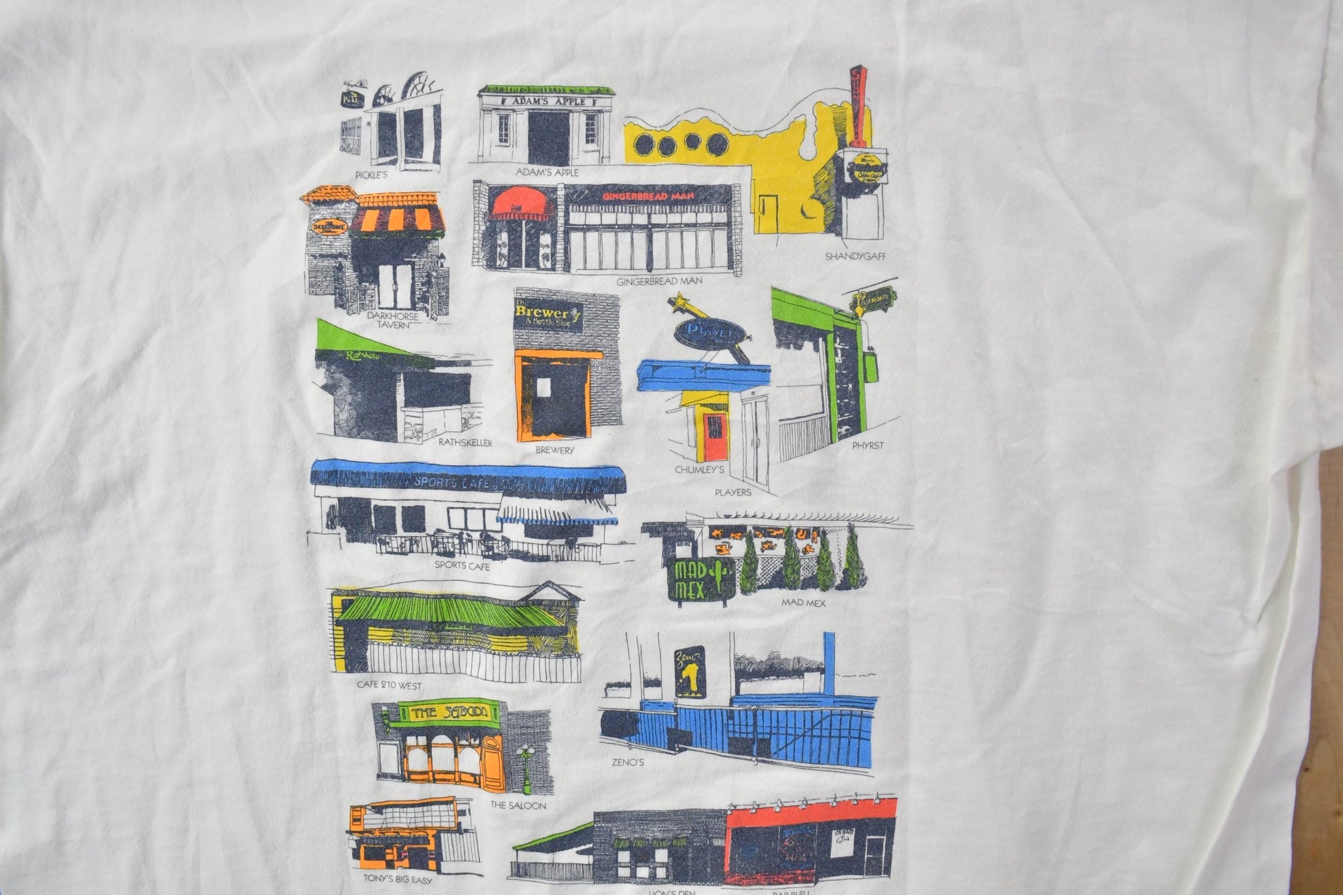 Vintage 1990s Bar Tour Downtown State University Collegiate College Bar Tour T-Shirt Men's XL from propervintagecanada