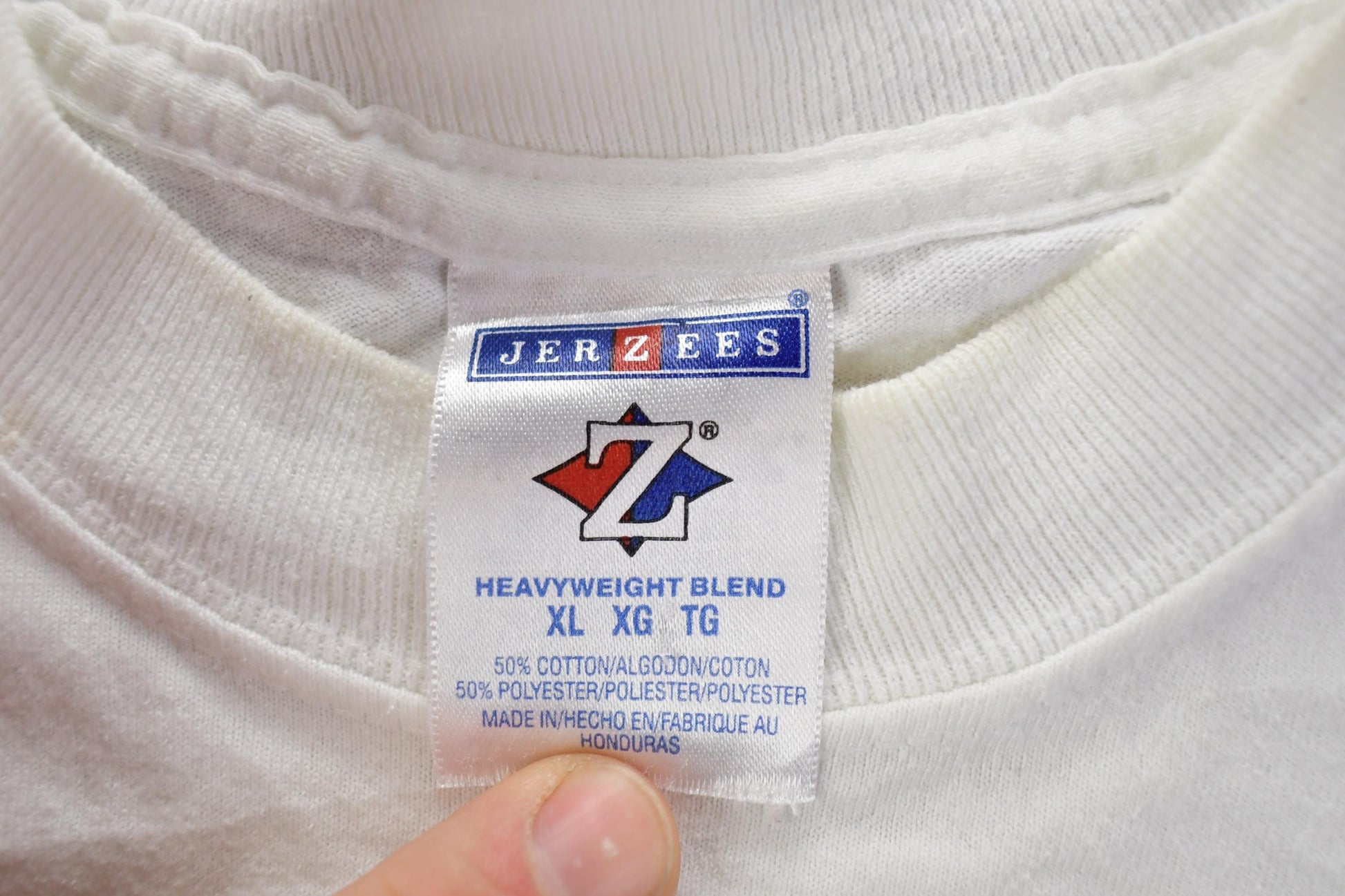 Vintage 1990s Bar Tour Downtown State University Collegiate College Bar Tour T-Shirt Men's XL from propervintagecanada