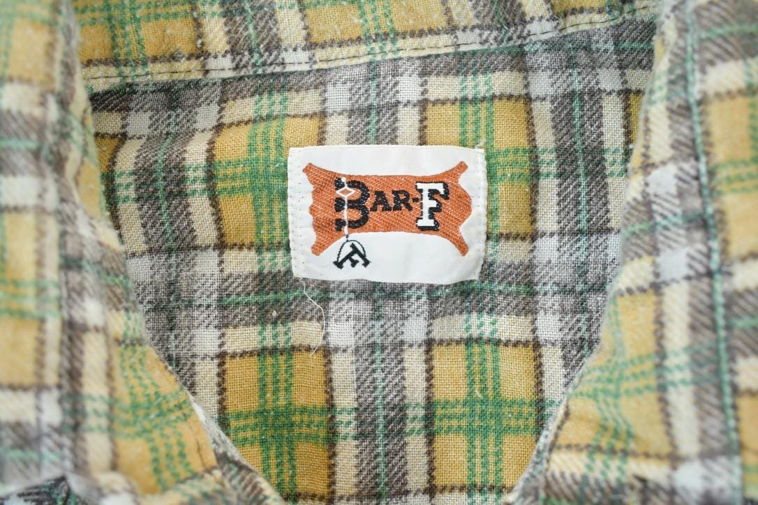 Vintage 1990s Barf Button Up Western Style Shirt Men's Medium from propervintagecanada