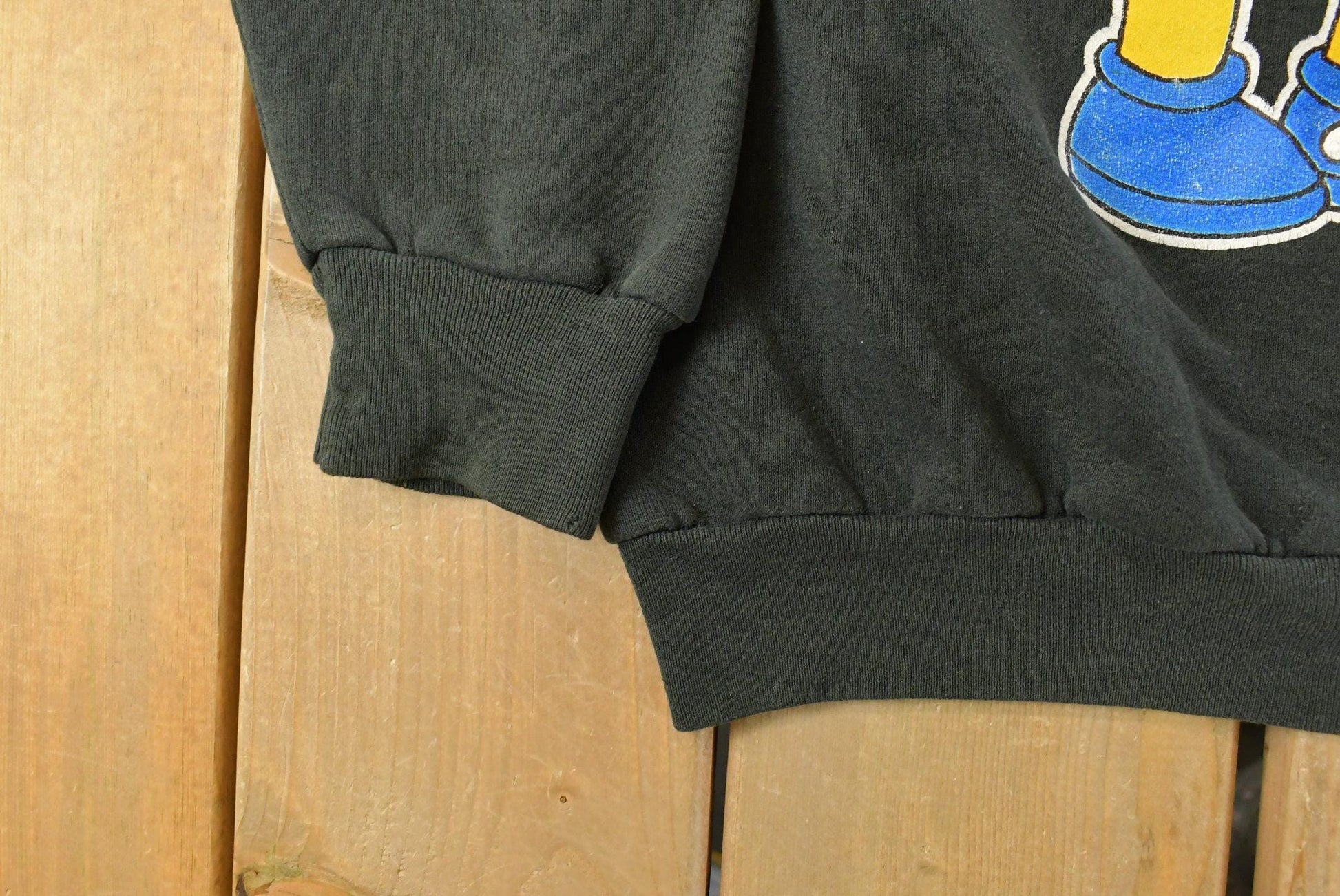 Vintage 1990s Bart Simpson Peace Man Graphic Crewneck Sweatshirt Men's XL from propervintagecanada
