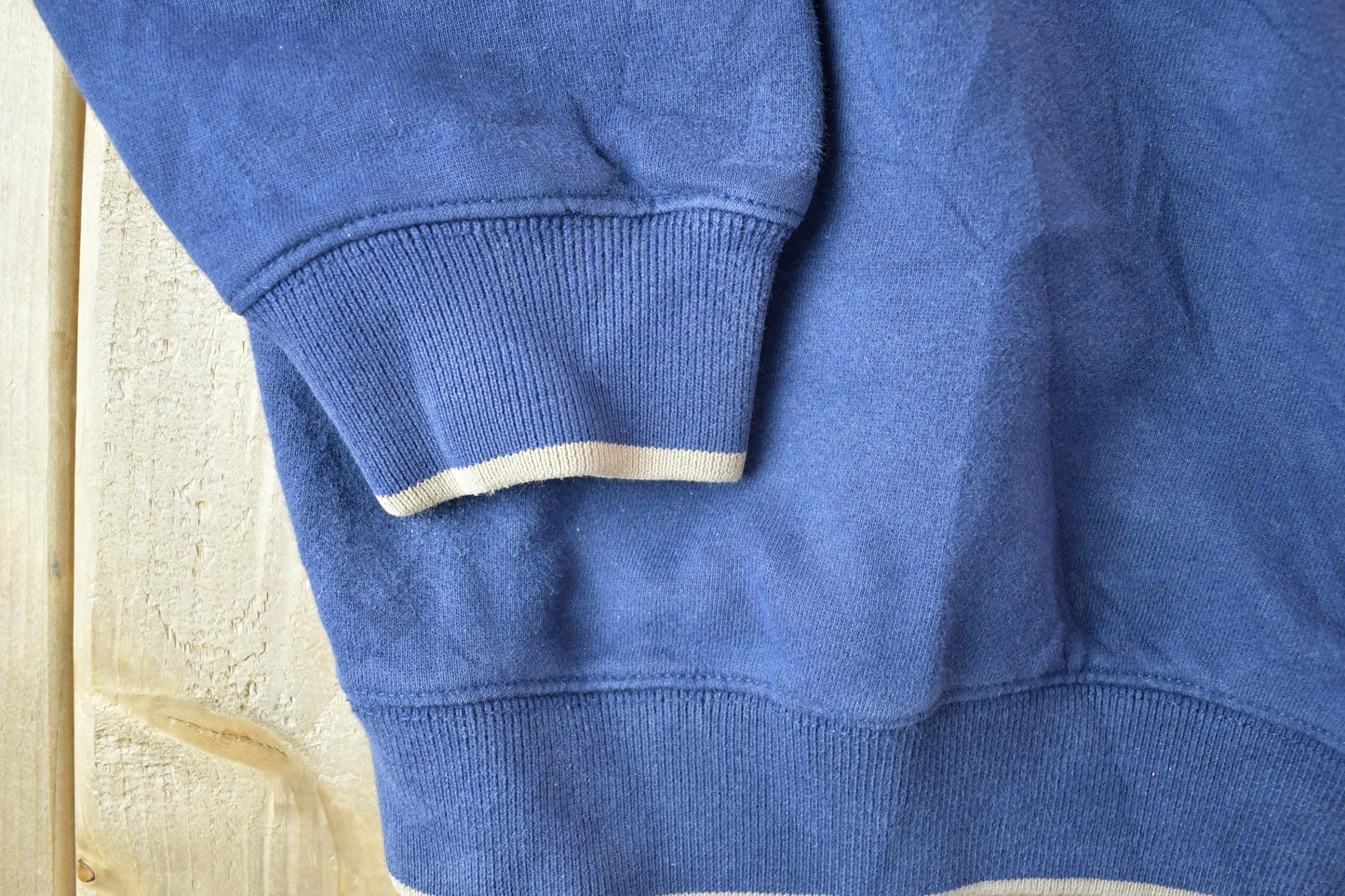 Vintage 1990s Bass Fishing Embroidered Crewneck Men's XL from propervintagecanada