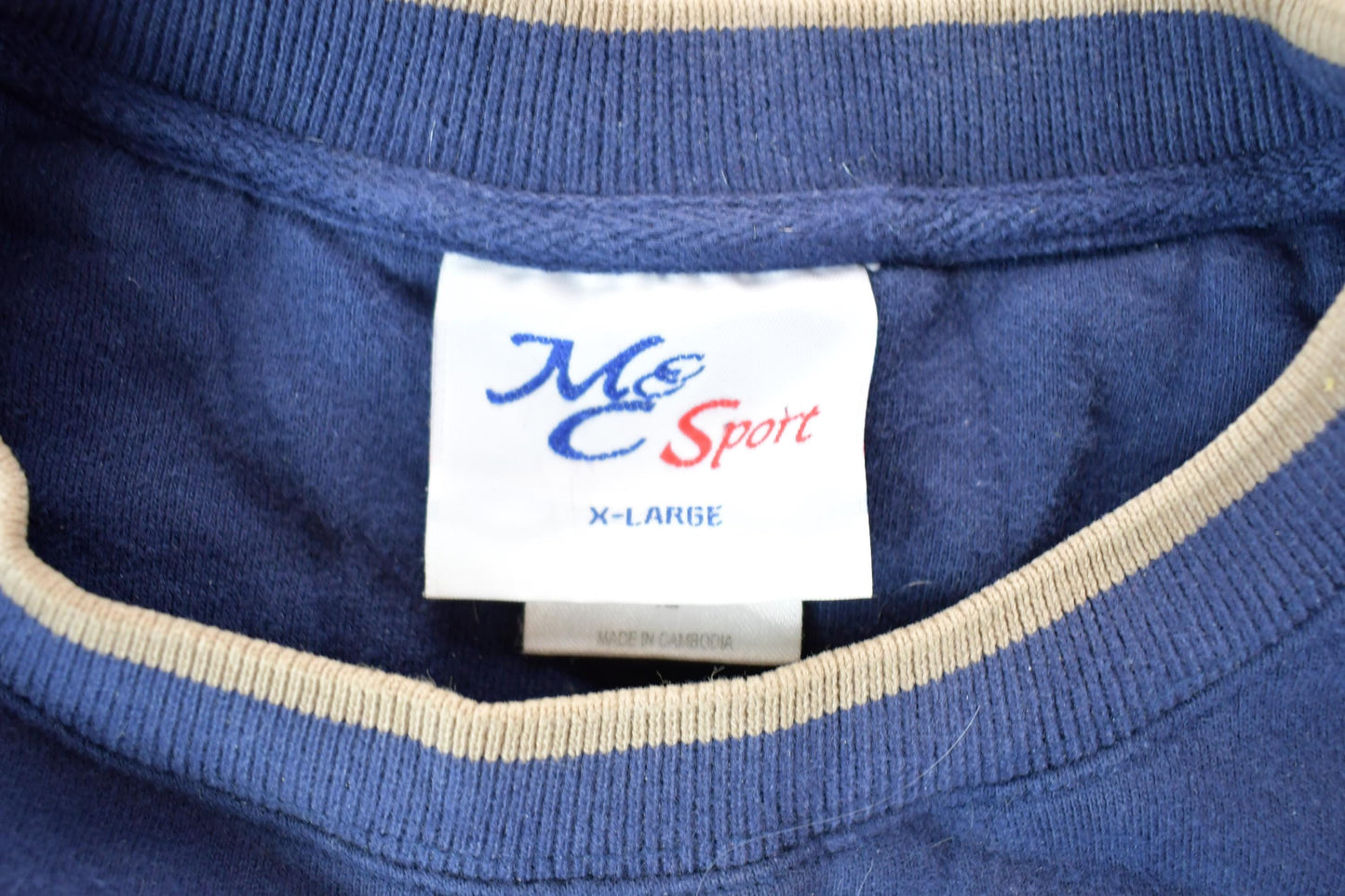 Vintage 1990s Bass Fishing Embroidered Crewneck Men's XL from propervintagecanada