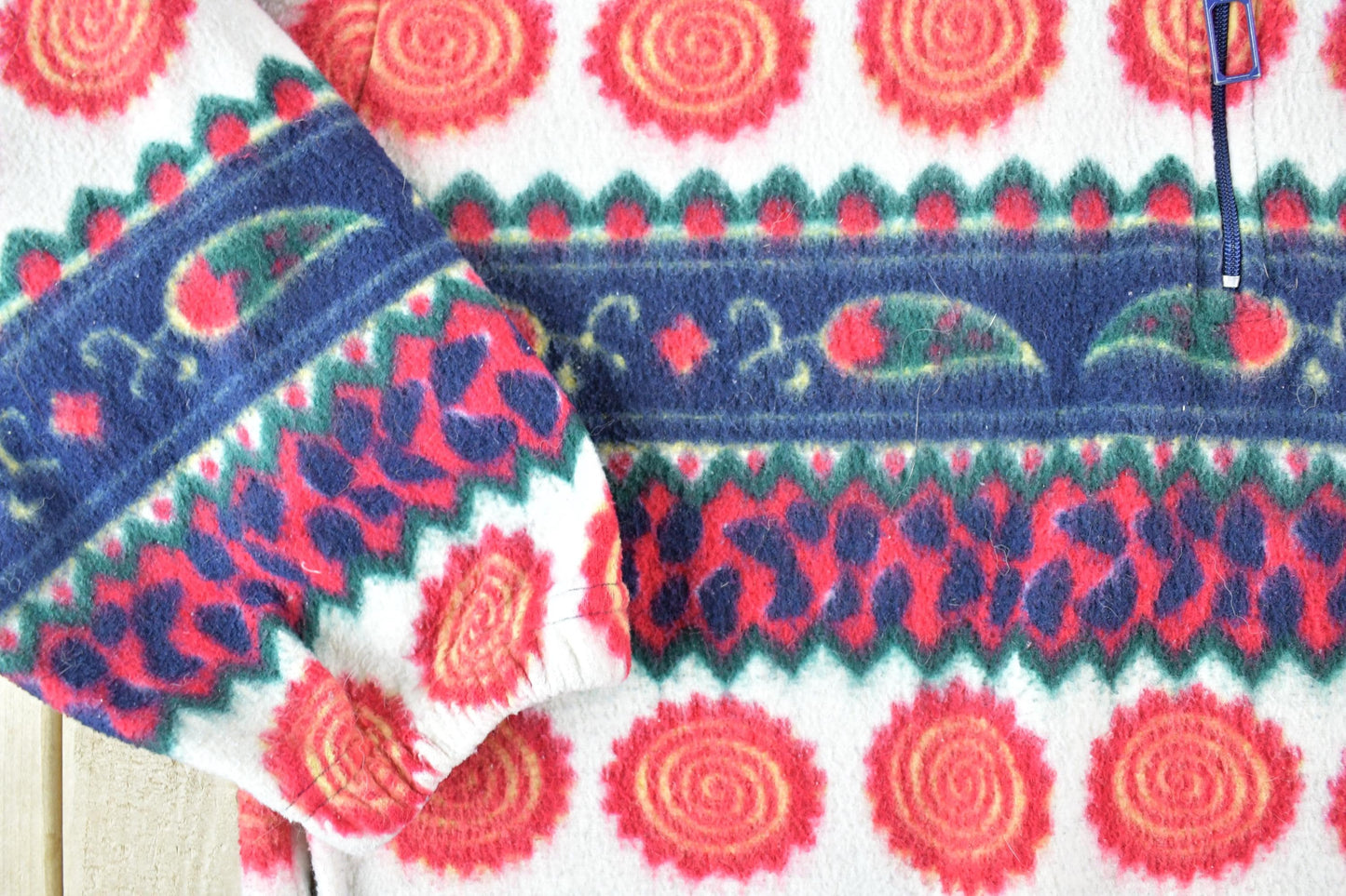 Vintage 1990s Bay Club Fleece Outdoorsman Sweater Men's Small from propervintagecanada