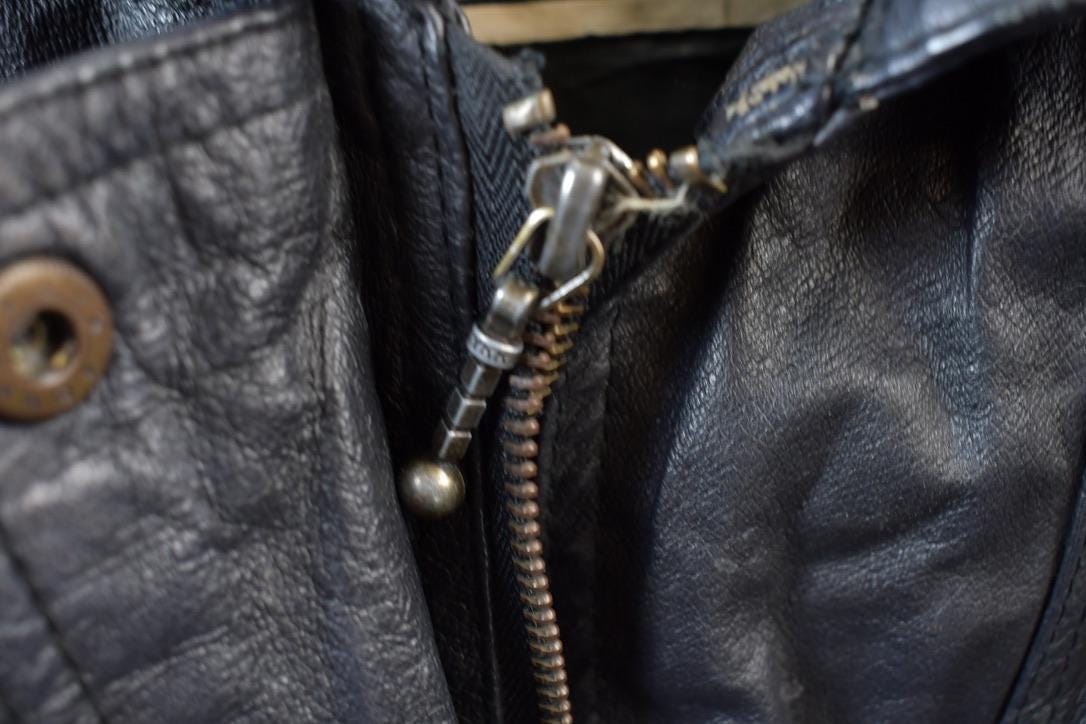 Vintage 1990s BB Dakota Genuine Leather Western Jacket Men's Medium from propervintagecanada