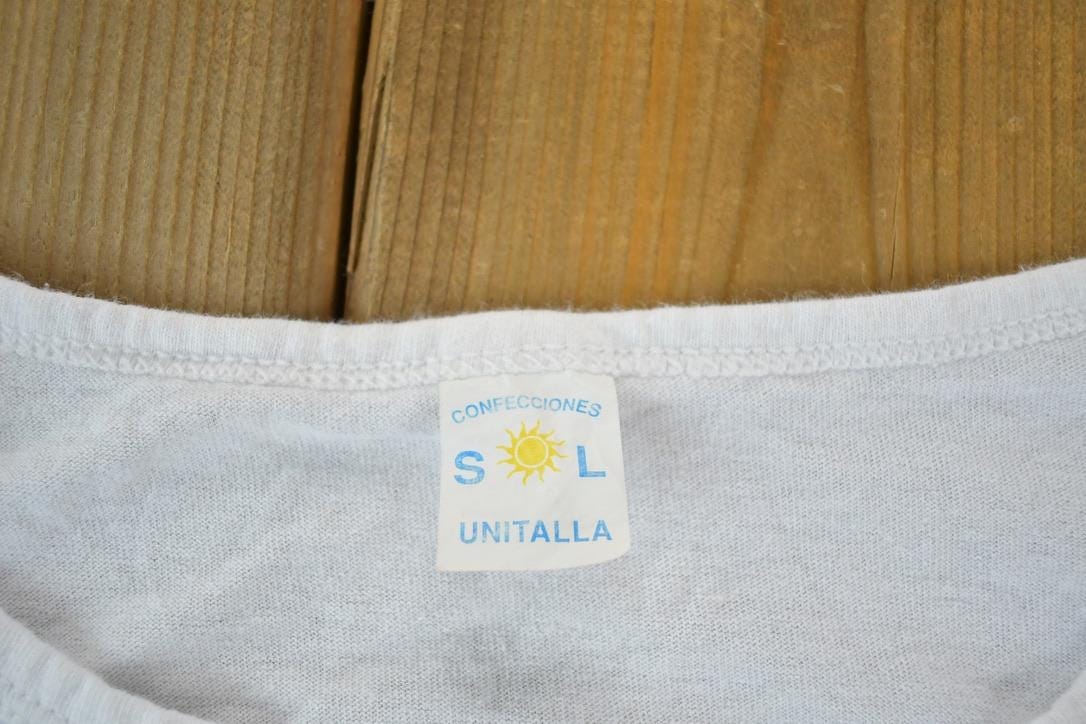 Vintage 1990s Beach Babe Souvenir Single Stitch Graphic Print T-Shirt Men's XL from propervintagecanada