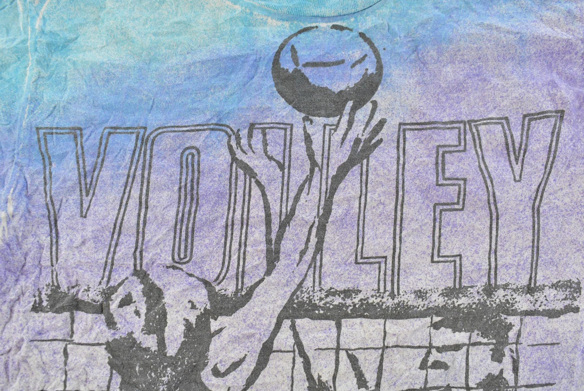 Vintage 1990s Beach Volleyball All Over Print Graphic T-Shirt Men's M from propervintagecanada