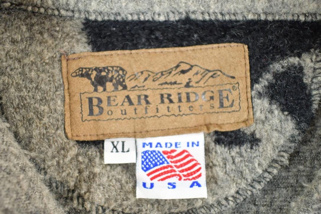 Vintage 1990s Bear Ridge Outfitters Fleece Outdoorsman Sweater Mens L from propervintagecanada