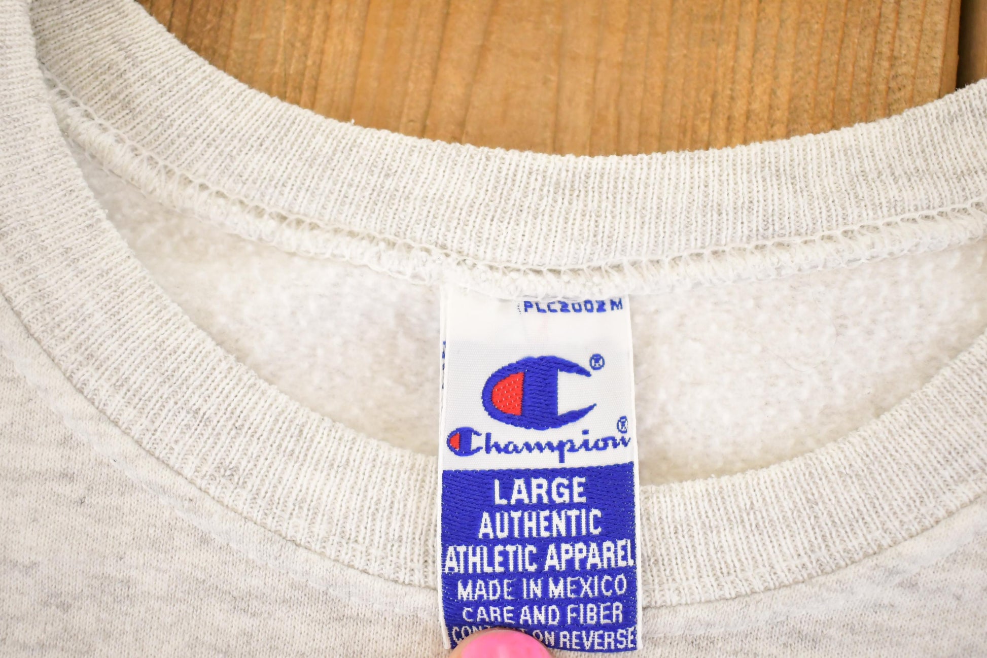 Vintage 1990s Beaver Creek Champion Crewneck Sweatshirt Men's XL from propervintagecanada