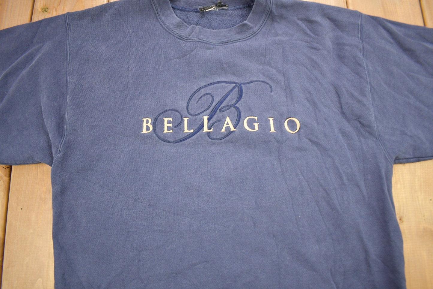 Vintage 1990s Bellagio Hotel Embroidered Crewneck Sweatshirt Men's Medium from propervintagecanada