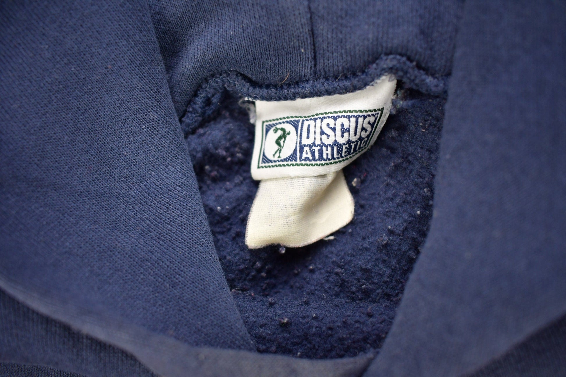 Vintage 1990s Bemidji State University Collegiate Hoodie Men's Medium from propervintagecanada