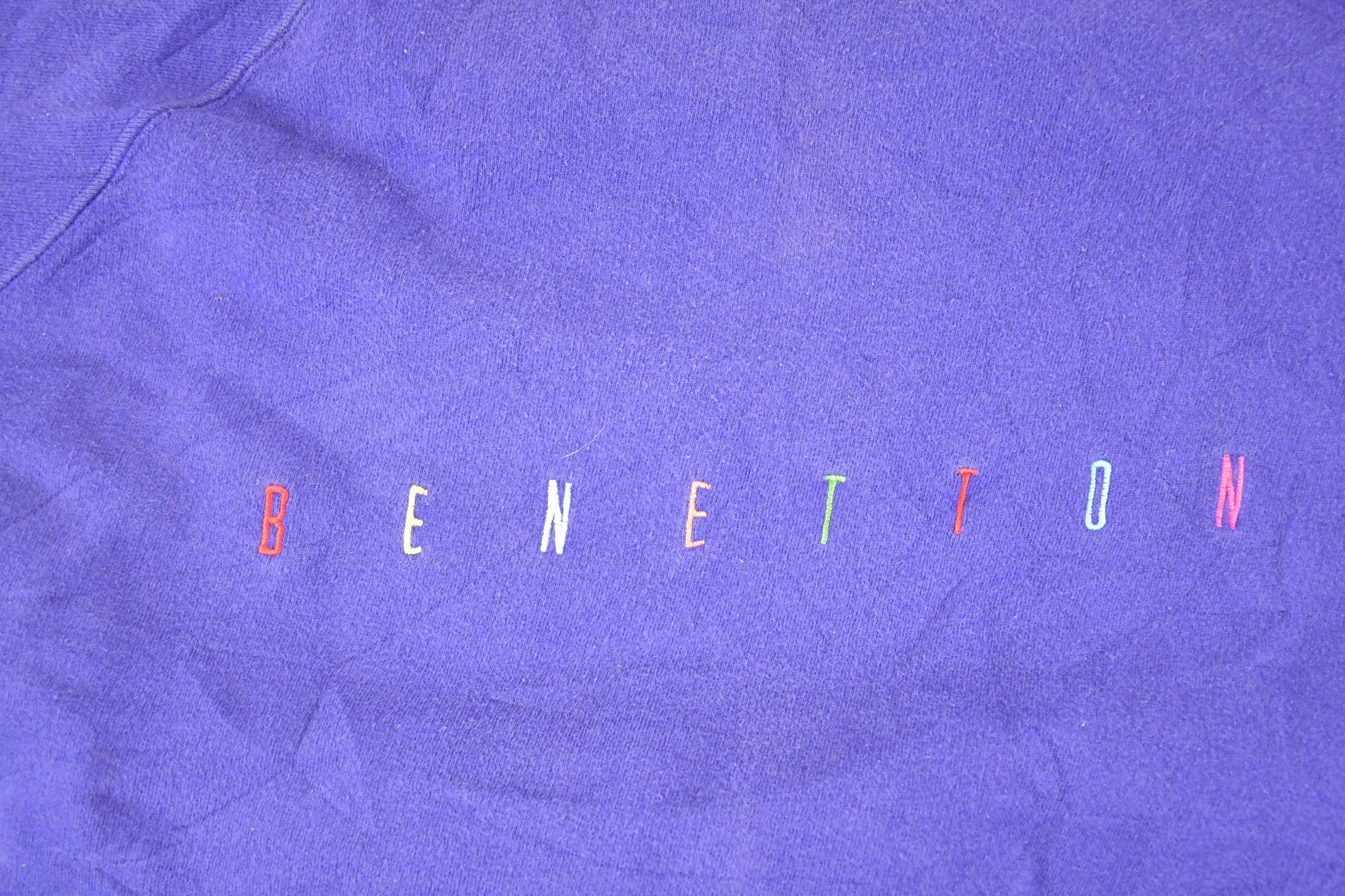 Vintage 1990s Benetton Souvenir Embroidered Text Crewneck Sweatshirt Women's L from propervintagecanada