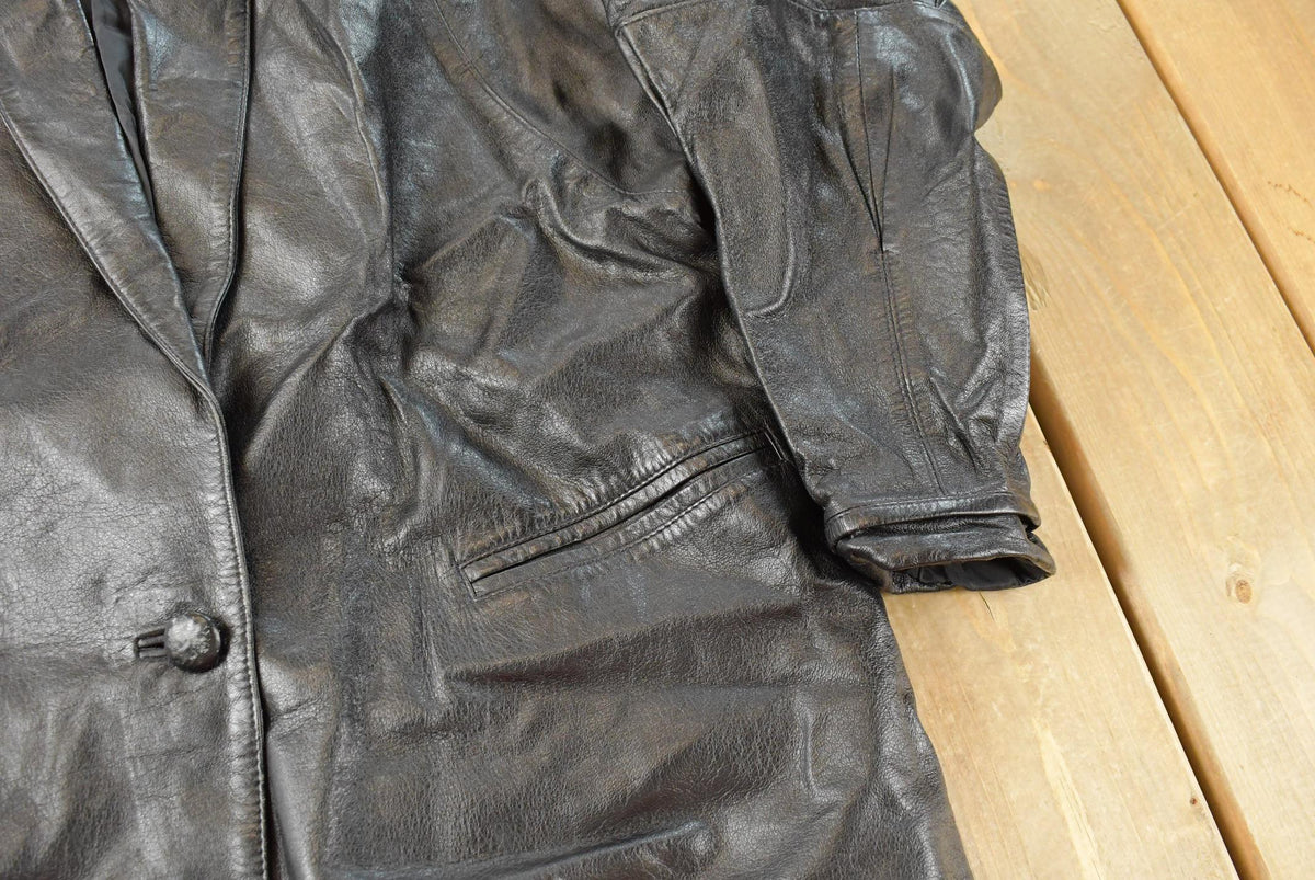 Vintage 1990s Benlo Leather Blazer Coat Jacket Women's L / Made in Italy / 90s Streetwear from propervintagecanada