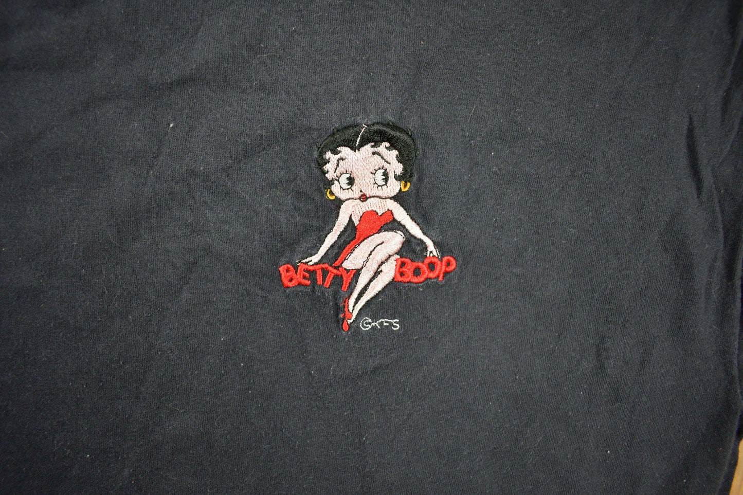 Vintage 1990s Betty Boop Embroidered Cartoon T-Shirt Men's XL from propervintagecanada