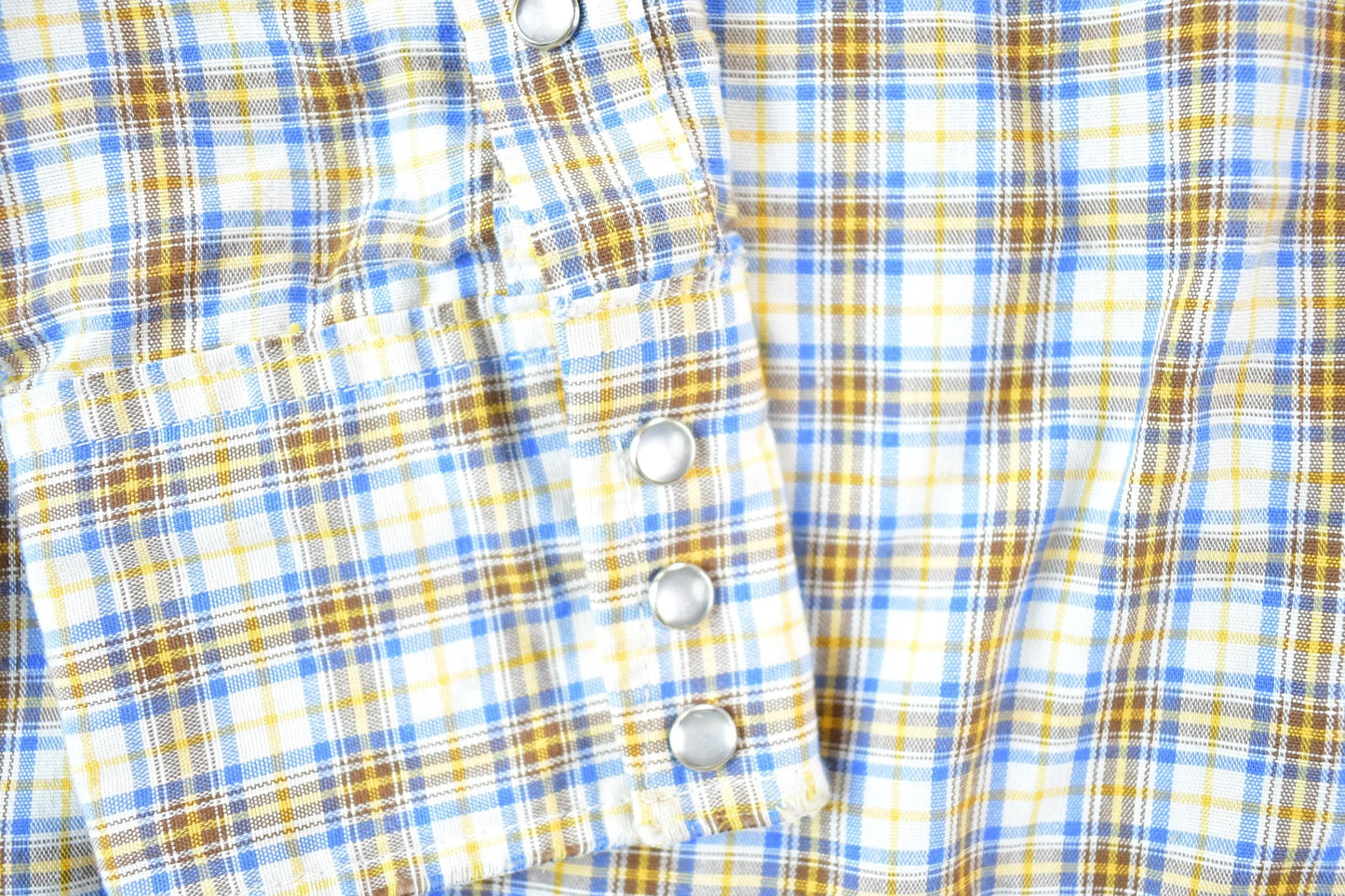 Vintage 1990s Big Mac Western Style Button Up Mens Large from propervintagecanada