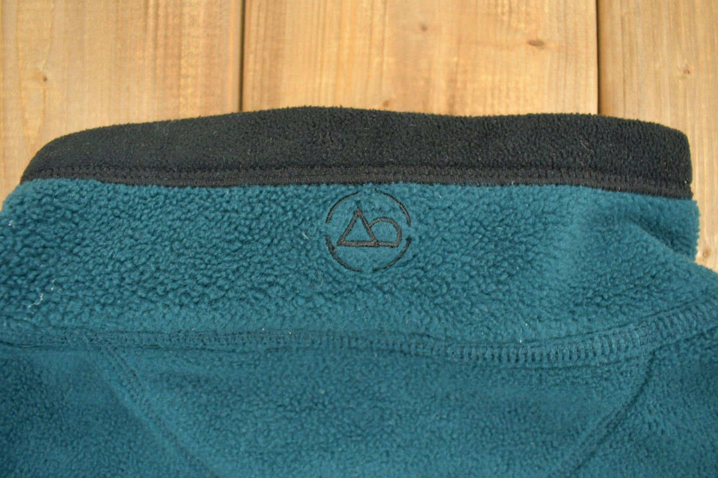 Vintage 1990s Big Manistee River Fleece Zip Up Sweater Men's Large from propervintagecanada