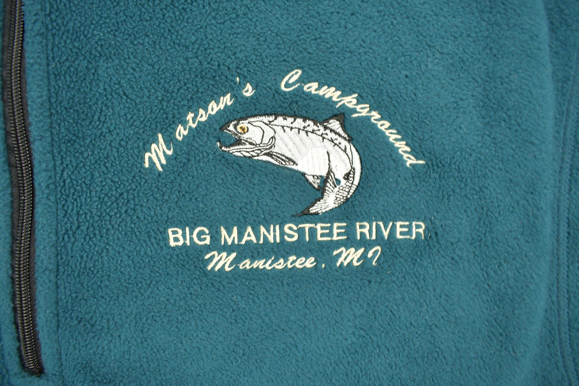 Vintage 1990s Big Manistee River Fleece Zip Up Sweater Men's Large from propervintagecanada